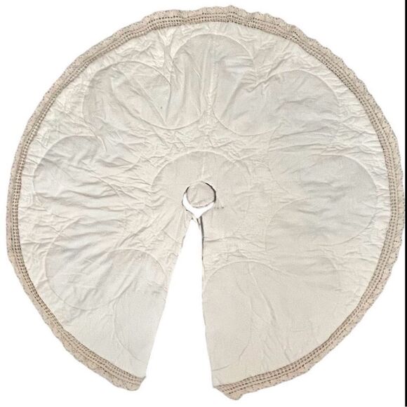 Vintage Quilted Lame Patch Crochet Trim Round Spilt Tie Tree Skirt Handmade - Picture 5 of 16